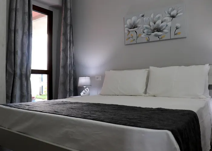 13 Garden Rooms Olbia