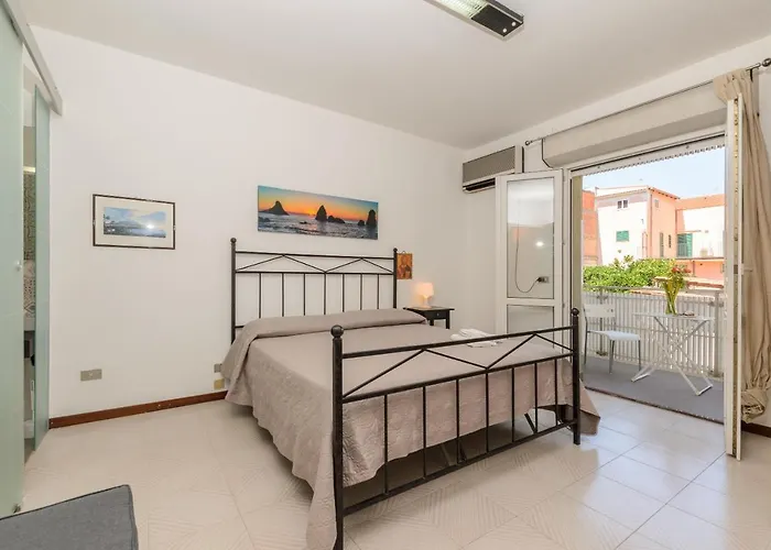 Marina D'Agrò Residence Santa Teresa Di Riva
