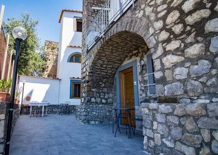 Casa Giovanna - De Vivo Realty Vico Equense