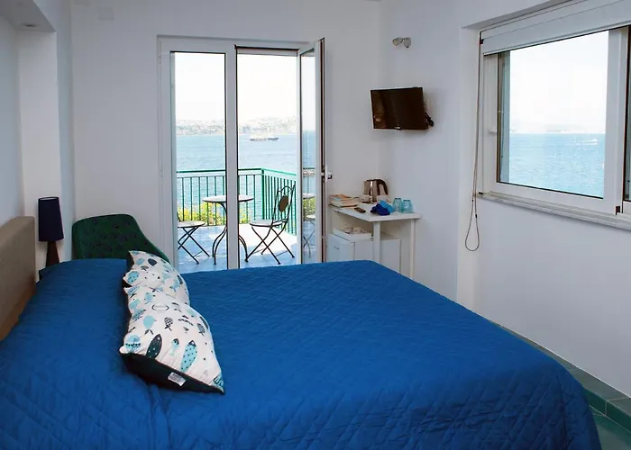 Punta Lingua Relais- Room 1 Sunrise Terrace Procida