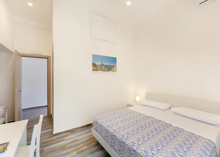 Hotel Lo Scuncino Procida