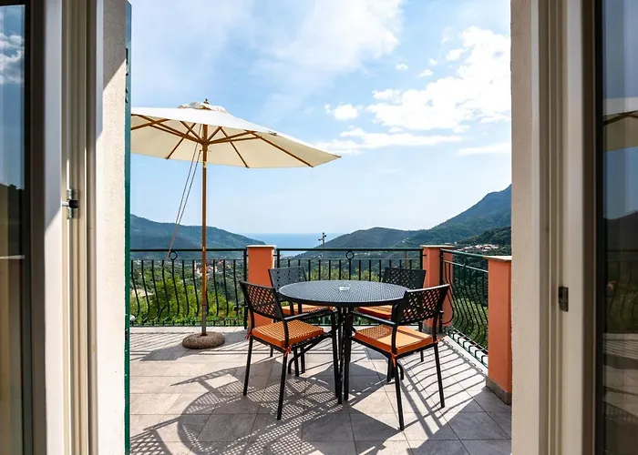 Hotel La Vignana - 5 Terre Levanto