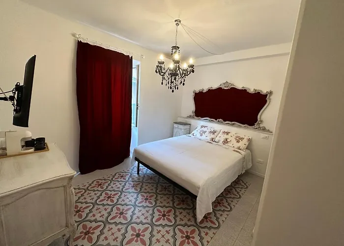 Bed and Breakfast Elegante Stanza Rossa Mottino23 Lerici