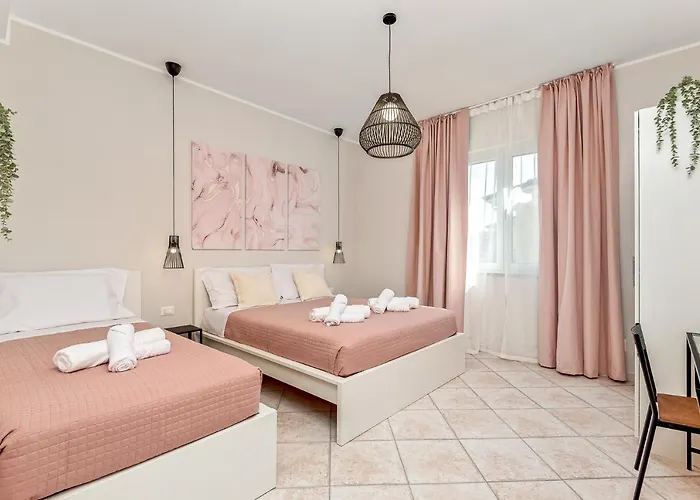 Welchome 22 Bed&Breakfast Carrara