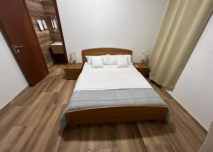 B&B Night City Bologna