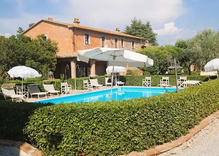 Isa-Il Casale Di Donoratico, Residence With Swimming Pool Just 5 Minutes From The Beach Of Marina Di Castagneto
