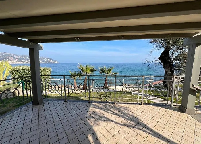 Residence Baia La Ruota Bordighera