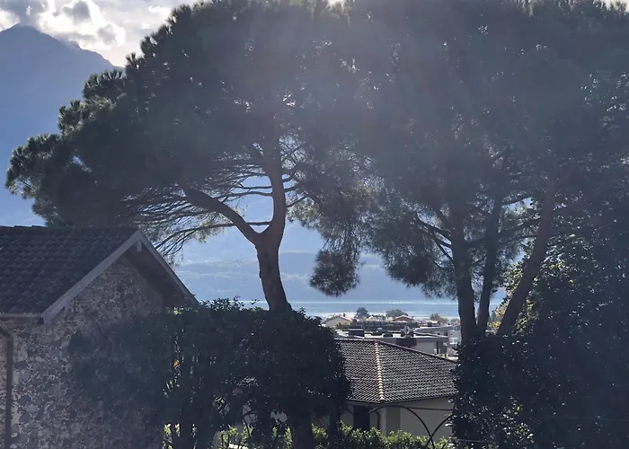 B&B Villa Eden Jacuzzi Pool Domaso
