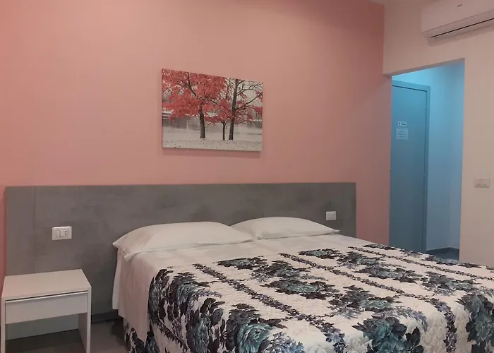 Royal Room & Breakfast Modena