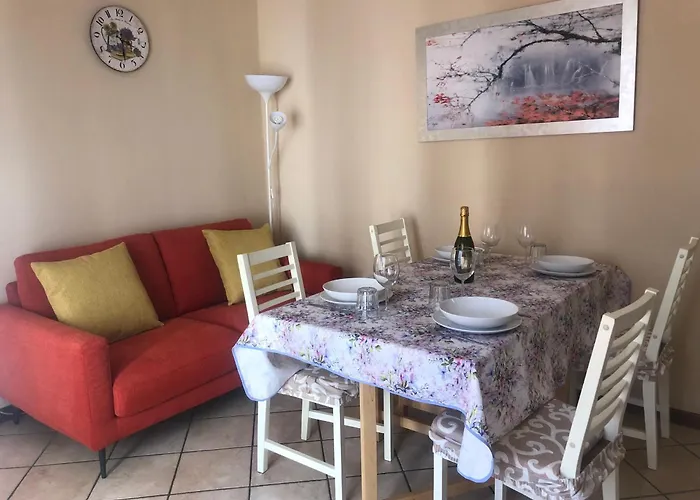 Boutique Appartamento La Terrazza degli Oleandri Stresa