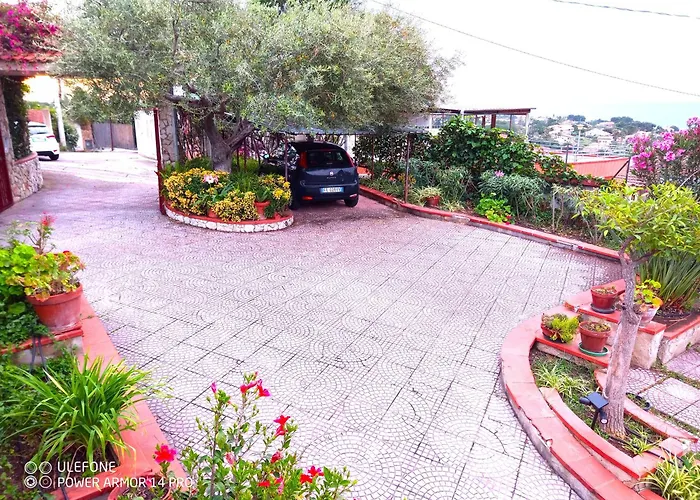 Stanza In Villa Con Giardino Vista Mare Cefalù