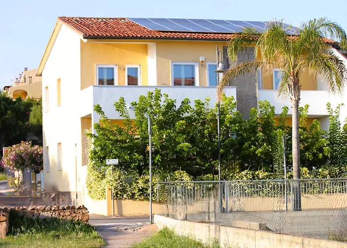 La Smeralda - Boutique Rooms And Breakfast Golfo Aranci
