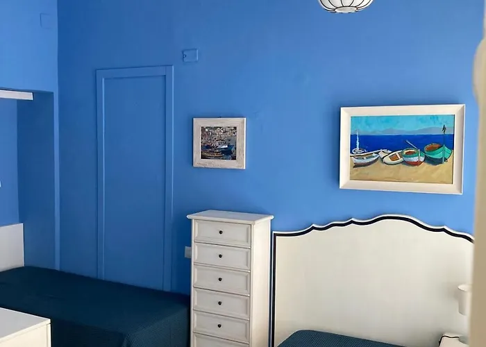 Al Mari Suites Ponza
