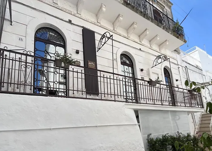 La Bella Ostuni Suites