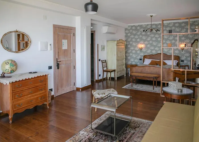 Bed and Breakfast Al 33 Giri Cefalù