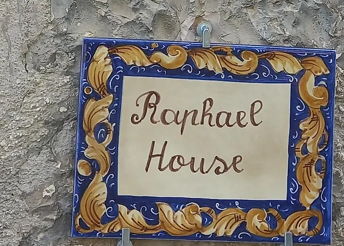 Bed and Breakfast Raphael House Gubbio