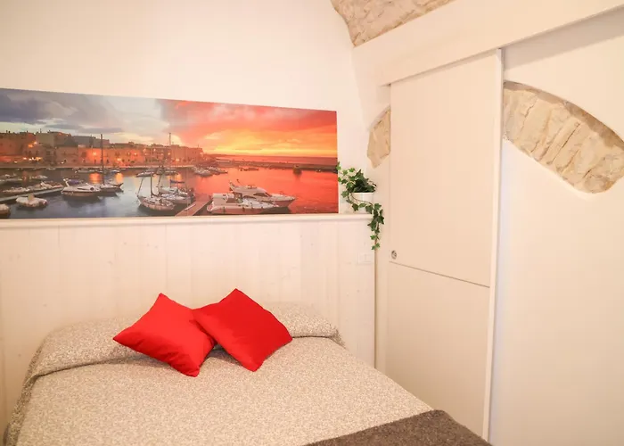 Room 20 - Piccola Camera in pietra bianca Giovinazzo