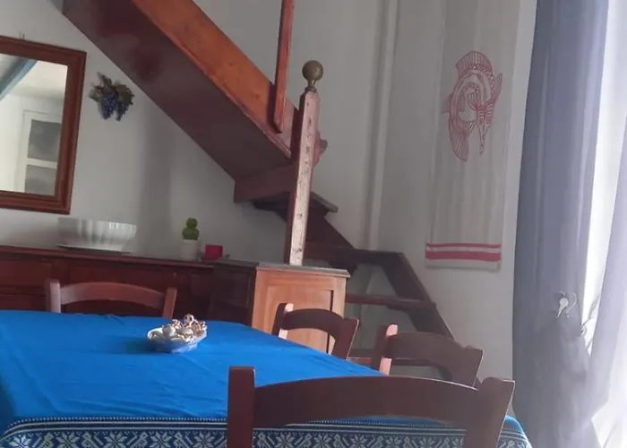 Hotel La Casa Sugli Archi Ponza