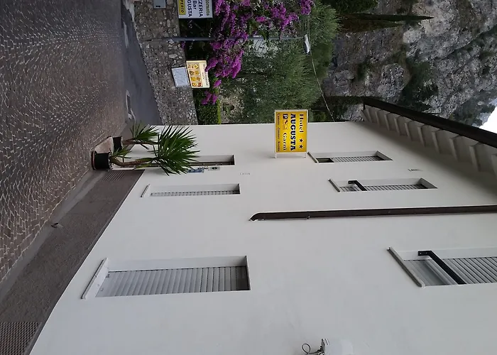 Hotel Augusta Garnì Limone sul Garda