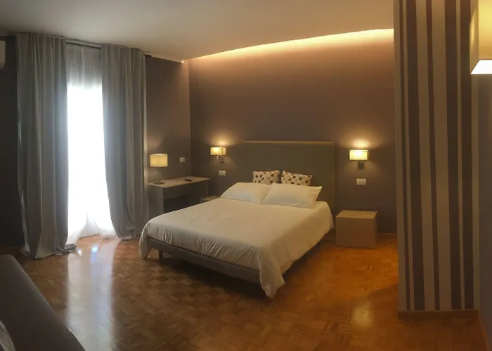 Robin Rooms Montegranaro