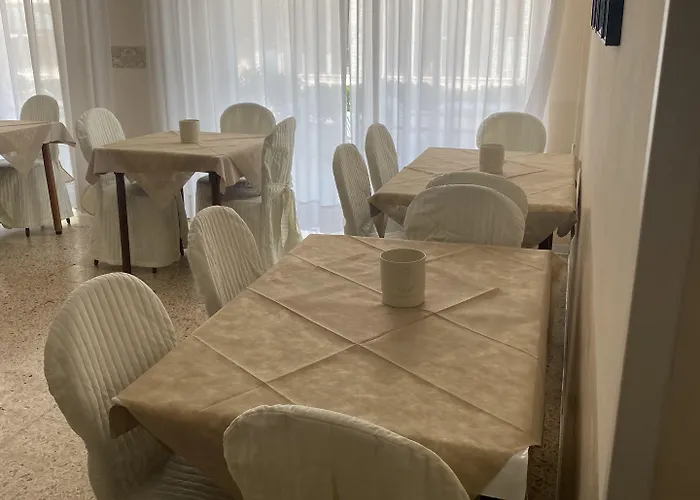 B&B Hotel Lucciola Cattolica