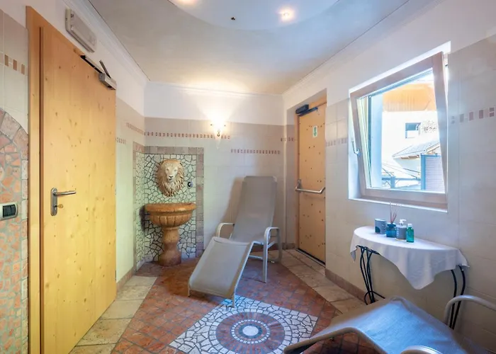 Garni Hotel And Apartments Wildbach Selva di Val Gardena