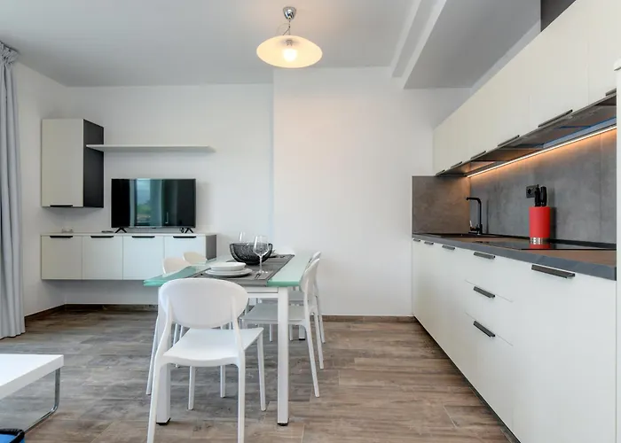Aparthotel Borgo Ermanno Tignale