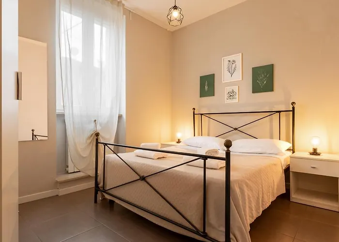 Desenzano Uptown Suites by Wonderful Italy Desenzano del Garda