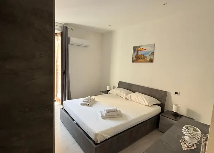 Bed and Breakfast Casa Marina,la terrazza sul mare Cefalù
