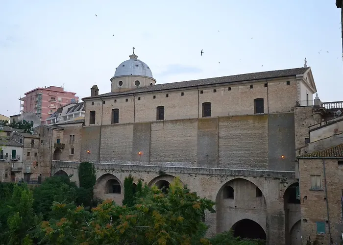 B&B Cherry Season Lanciano