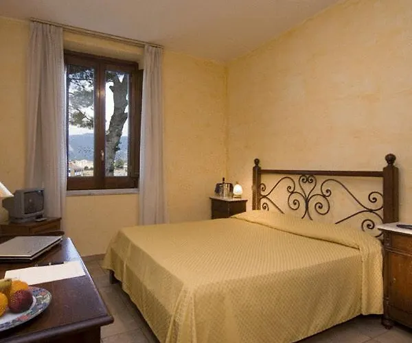 Hotel Villa Plauzi Tivoli