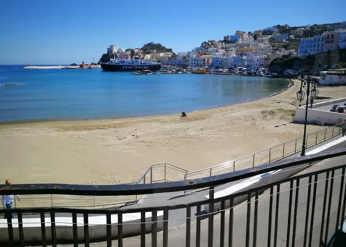 VisitPonza - Le Stanze Sulla Spiaggia