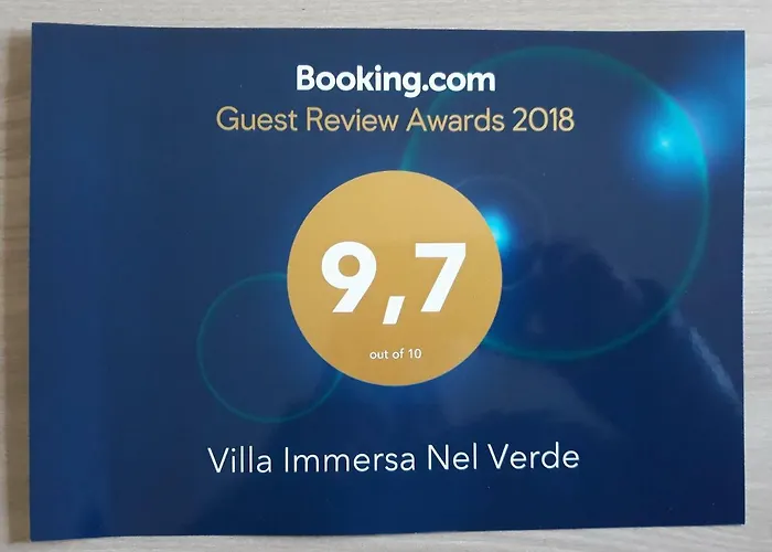 Villa immersa nel verde LʼAquila