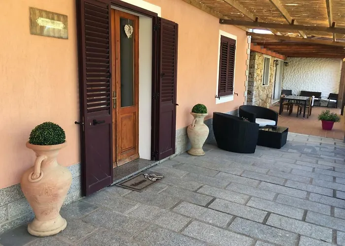 B&B Mongiardino La Maddalena 