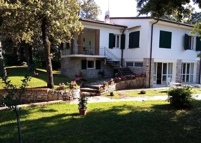 Villa Aurora Tirrenia